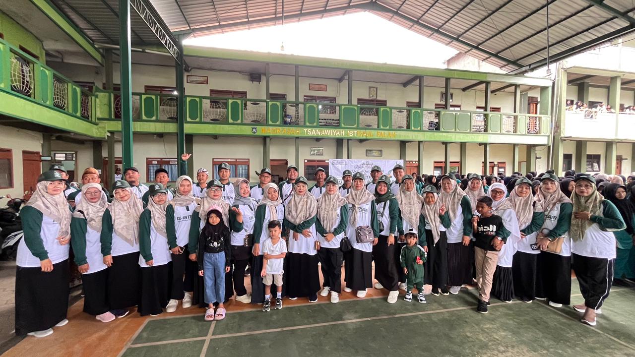 Jalan Sehat - Harlah 94th Madrasah NU Ibtidaul Falah